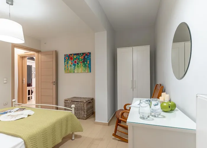 Aurora Naxos 스텔리다