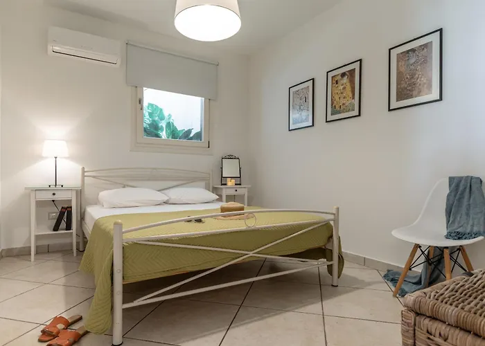 Aurora Naxos 스텔리다