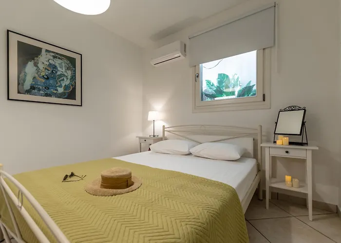 Aurora Naxos סטלידה